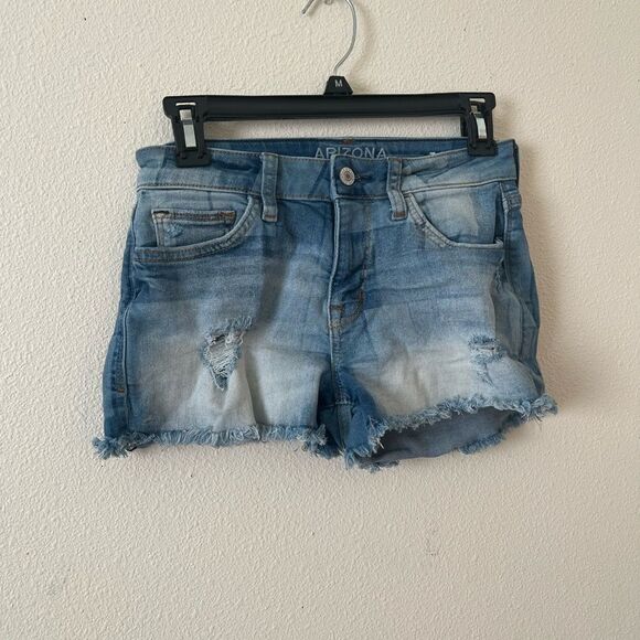 Arizona Mid rise Women Shorts size 3 - Picture 1 of 6